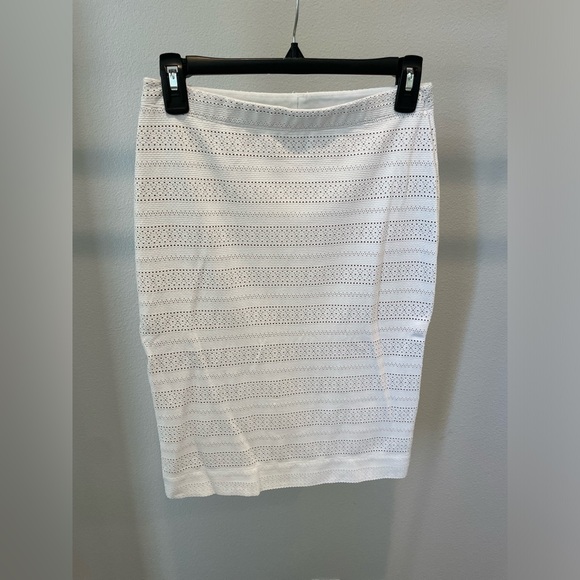 BCBGMaxazria White Eyelet Set - Picture 2 of 5